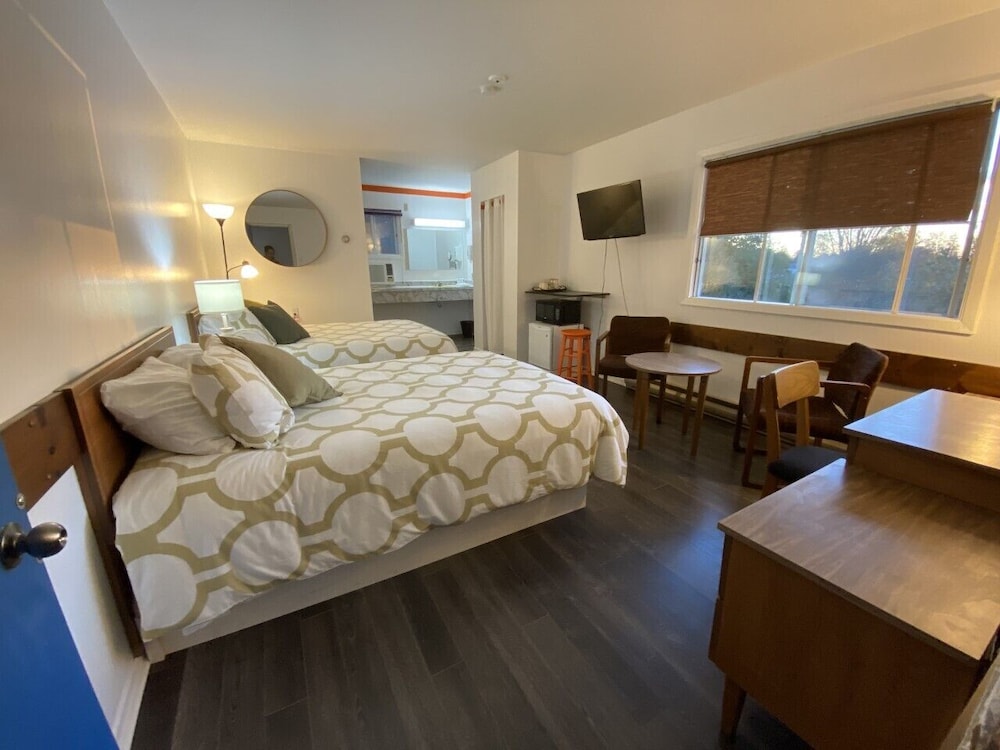 Room, 2 Double Beds