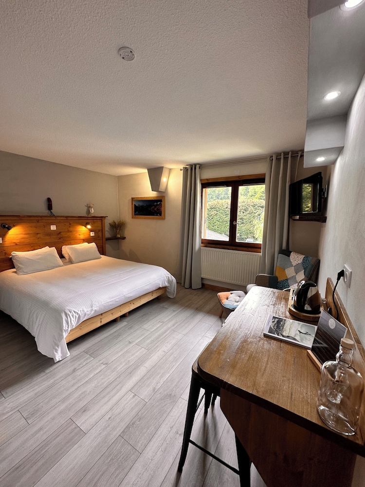 Superior Double Room (King Size)