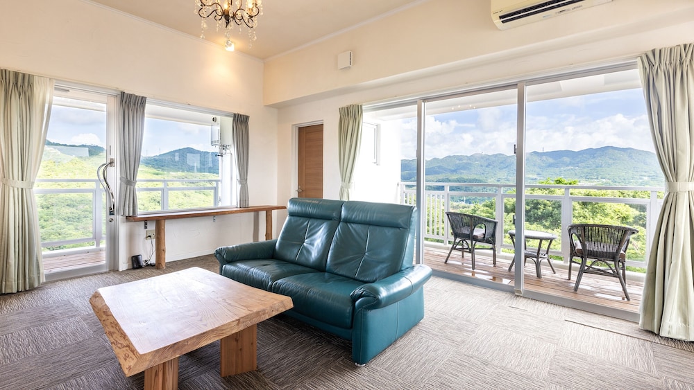Premium Twin Room photo 1