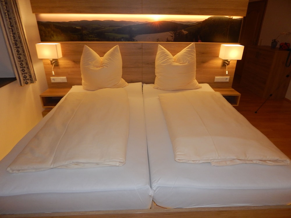 Double Room - Photo 3