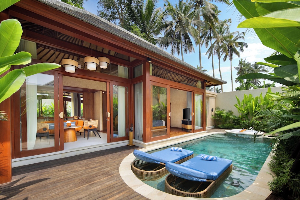 Grand One Bedroom Villa With Private Pool & Jacuzzi
