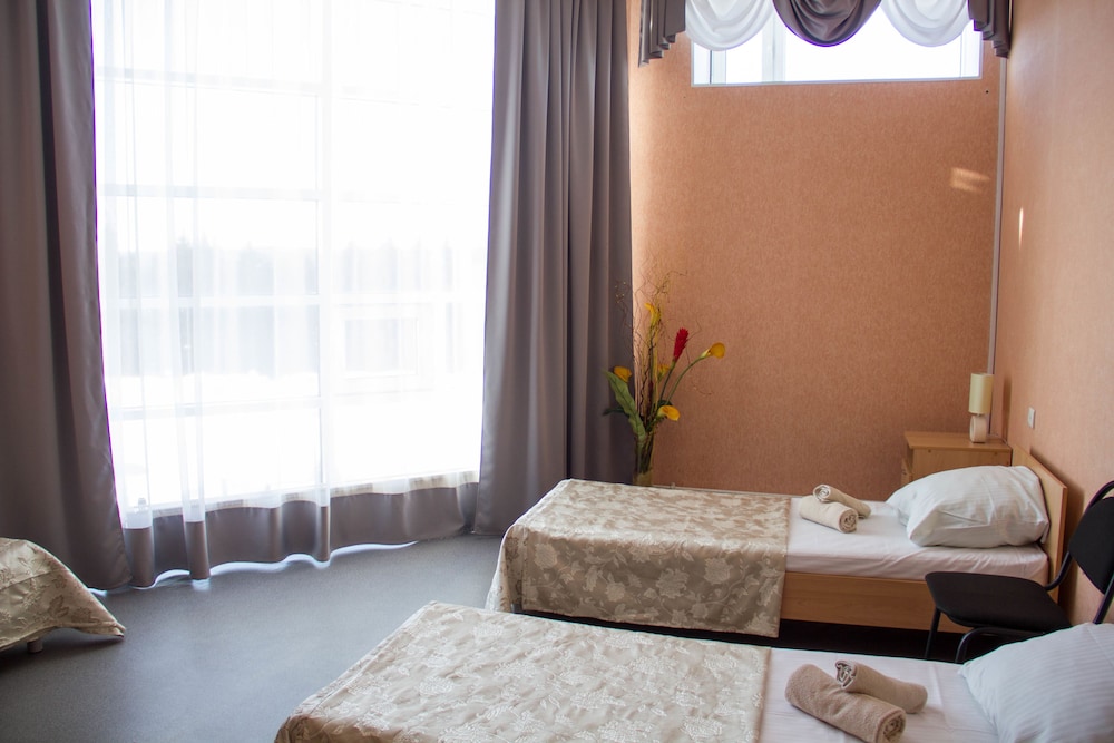 Standard Room, 3 Twin Beds, Non Smoking photo 1