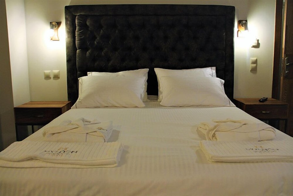 Executive Studio Suite