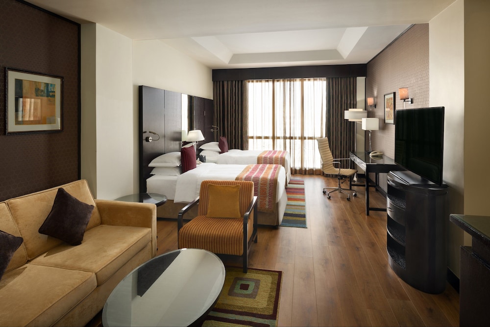 Standard Room, 2 Twin Beds (Stocked Minibar)