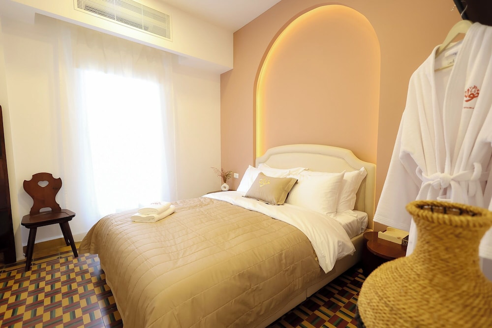 Apartment, 2 Bedrooms, Balcony, City View