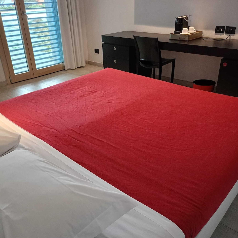 Business Double Or Twin Room photo 3