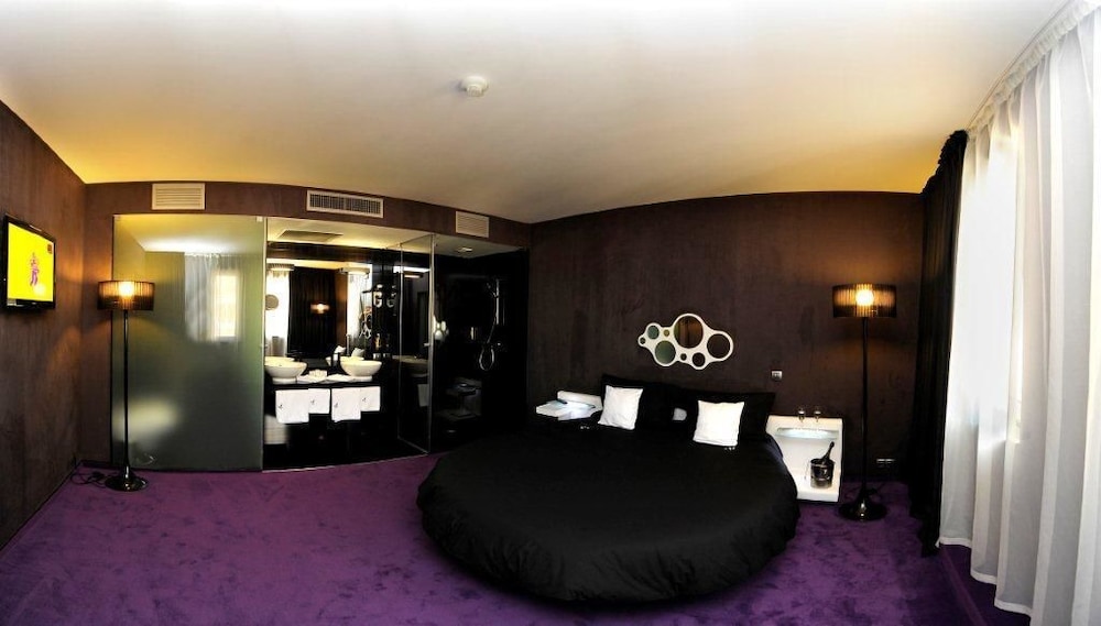 Executive Suite photo 3