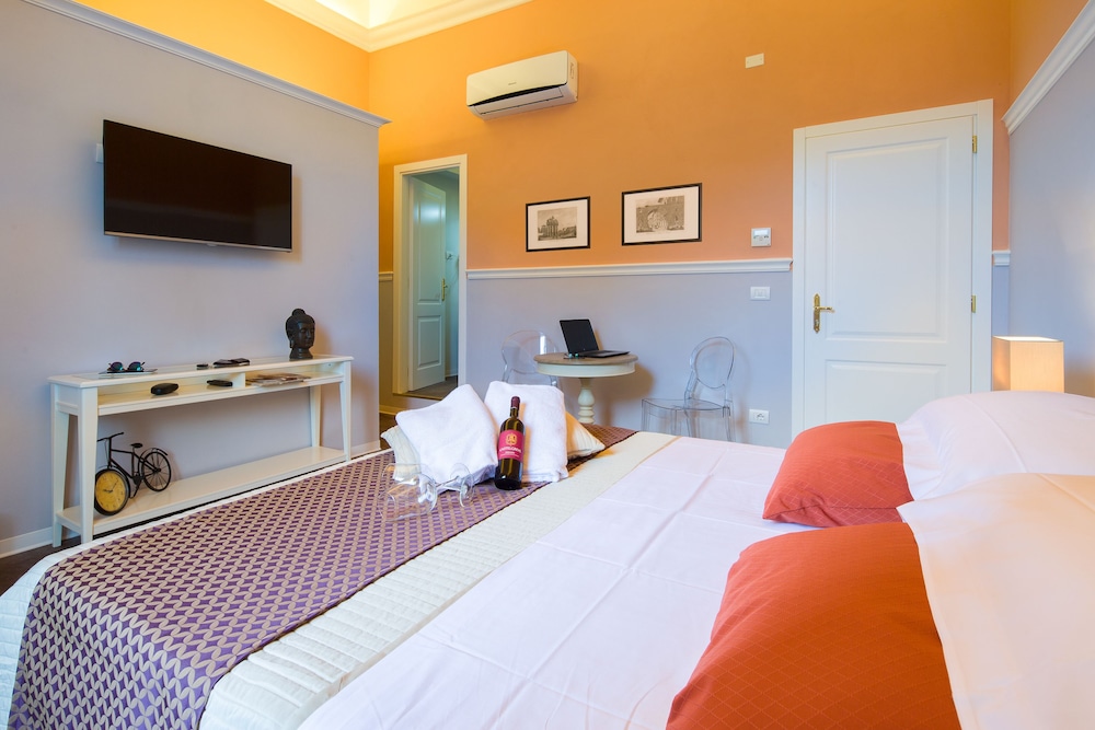 Deluxe Double Room photo 3