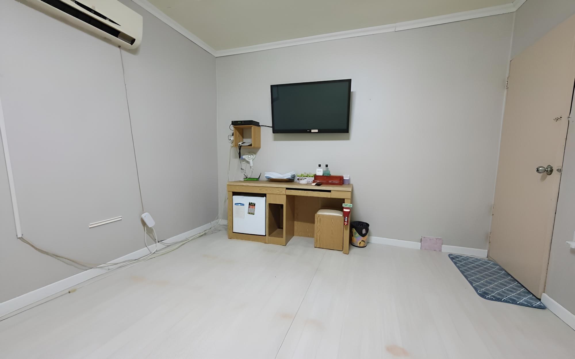 Room (General room 2) photo 3