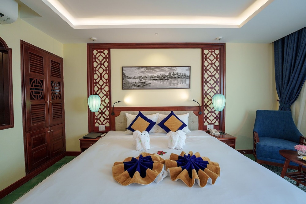 Deluxe Double or Twin Room - Photo 15