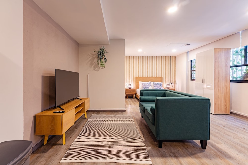 Loft, Ground Floor