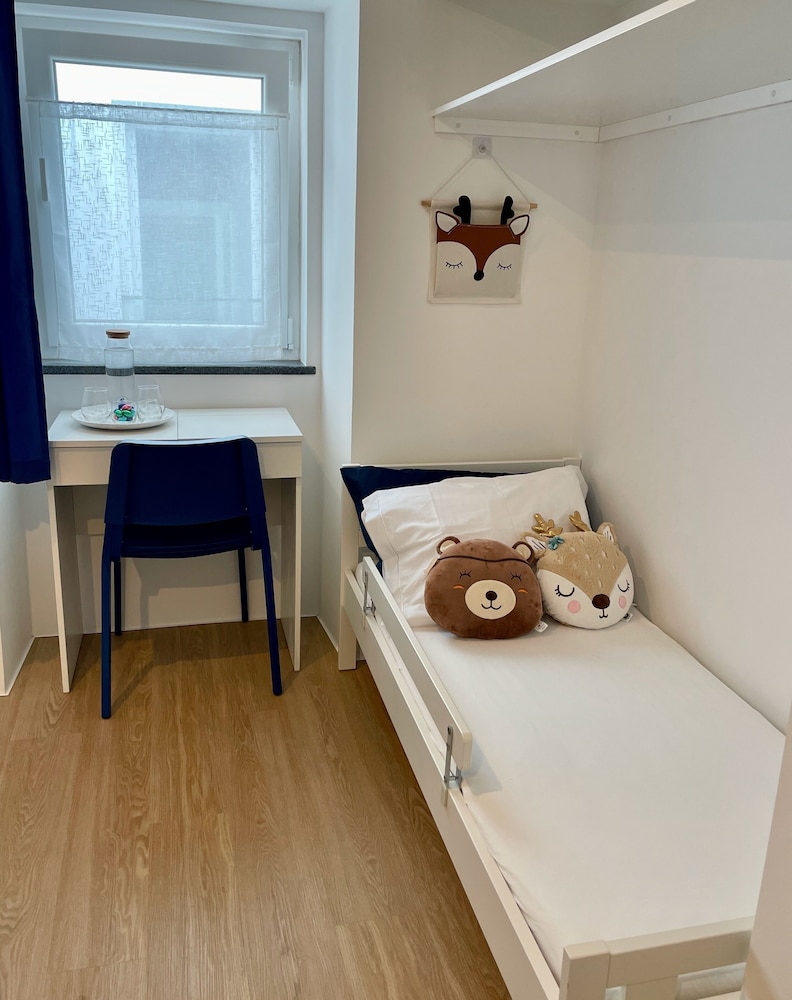 Family Triple Room photo 2