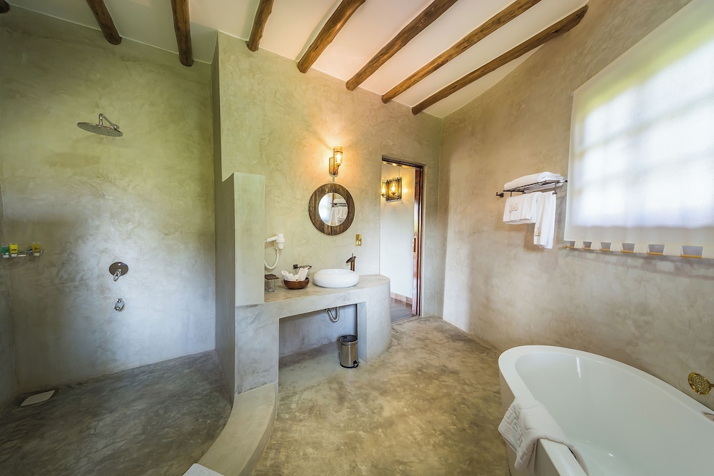 Honeymoon Cottage photo 2