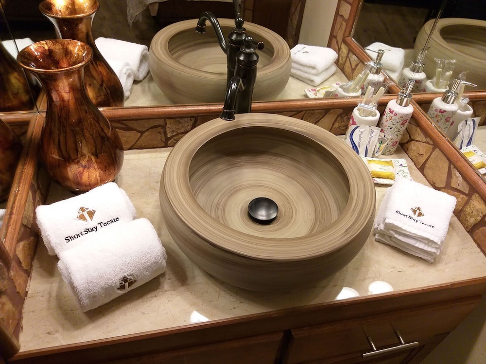 Suite #1 photo 2