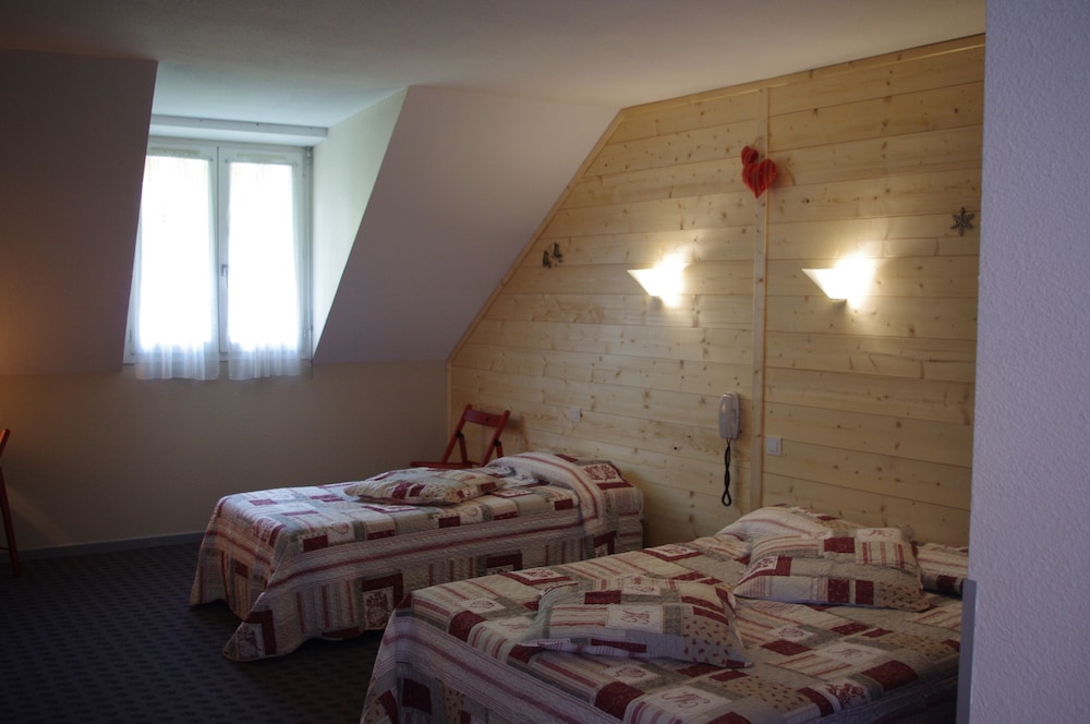 Chambre Triple, Esprit Chalet, Coté Montagne