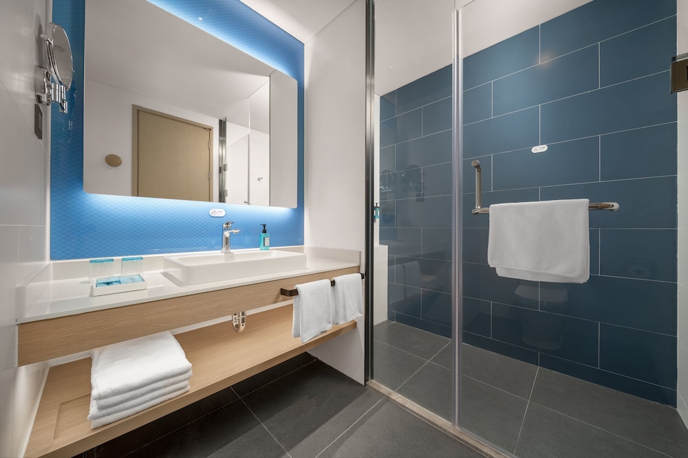 Standard Room, 2 Twin Beds - Photo 6
