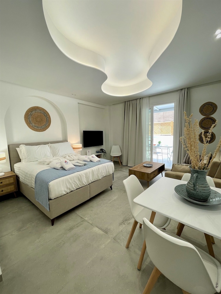 Suite with Balcony - Mykonos