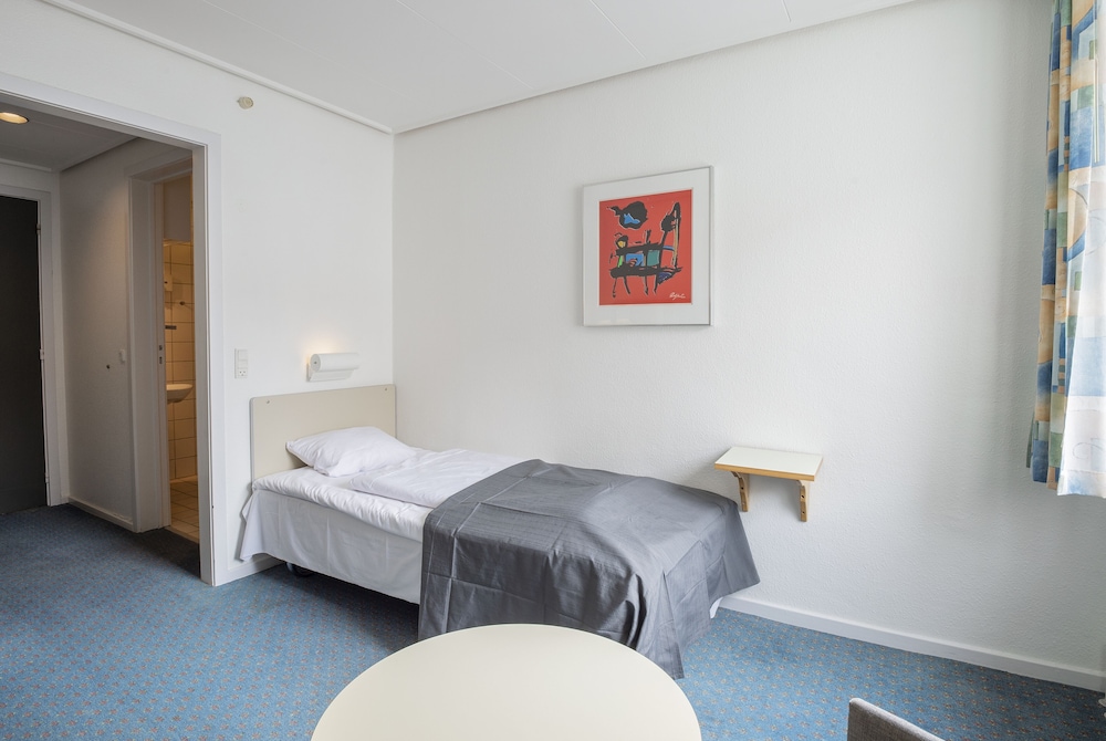 Basic Single Room photo 1