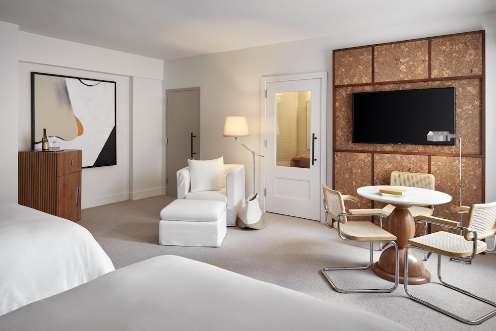 Deluxe Double Room, Accessible, Kitchenette photo 2
