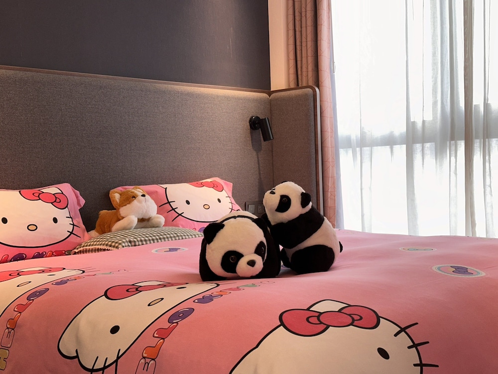 Suite, 1 King Bed (Kids Theme)