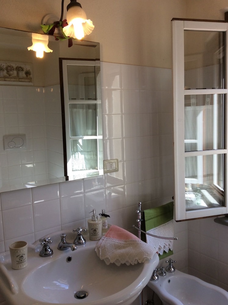 Classic Double Room photo 3