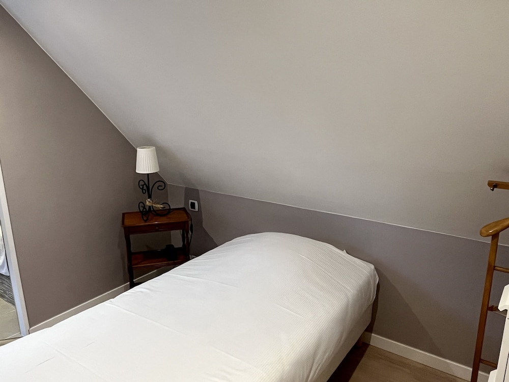 Standard Single Room, 1 Twin Bed, Non Smoking
