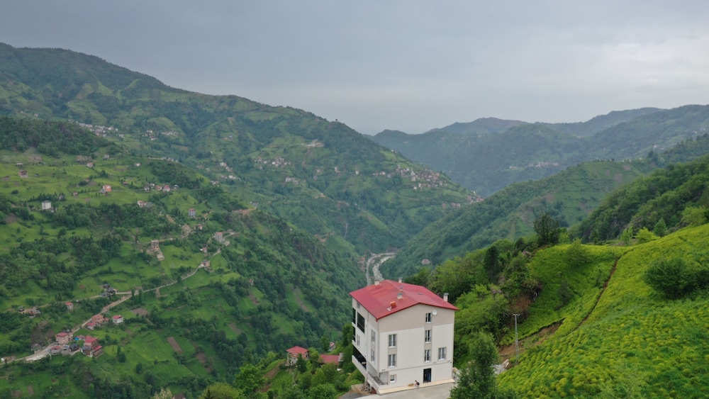 Luxury Room, 1 Bedroom, Mountain View photo 2