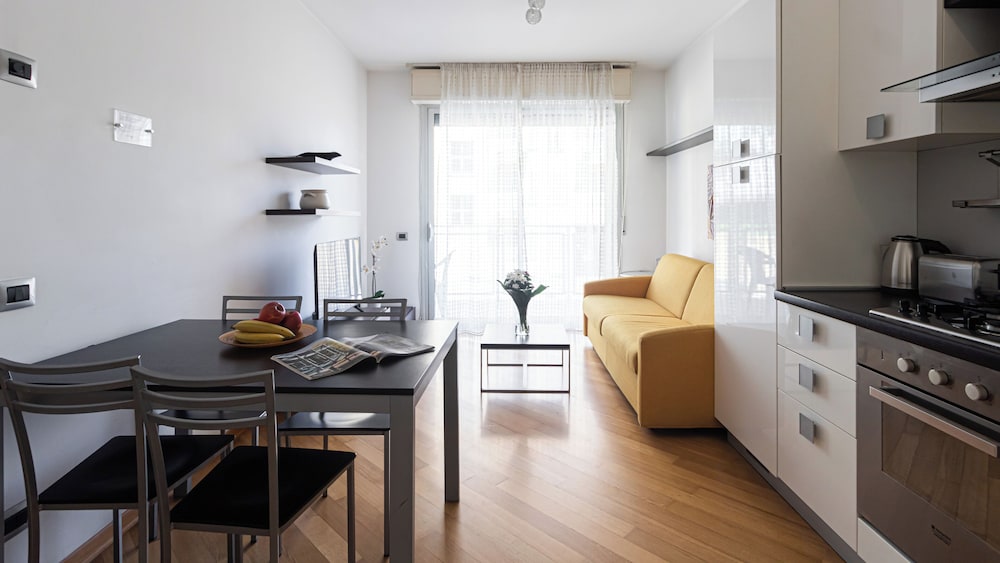 Apartment (1 Bedroom)