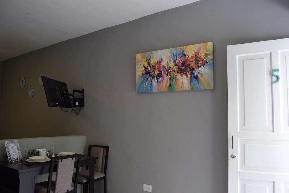 Comfort Apartment, City View (#5)