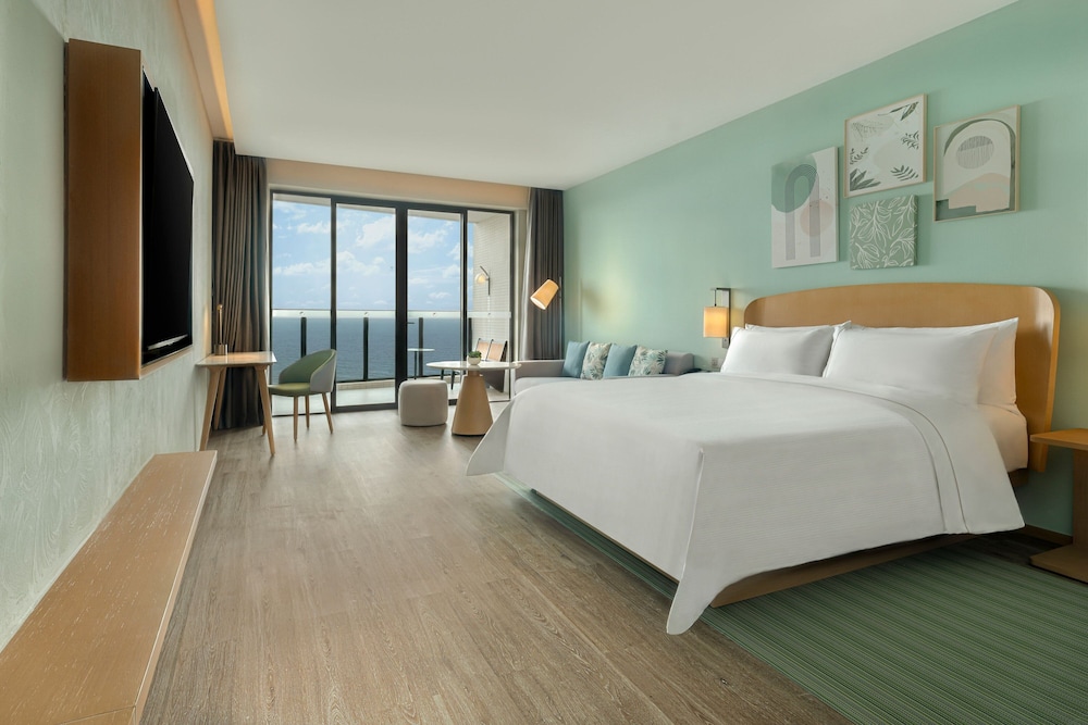 Room, 1 King Bed, Sea View, Oceanfront photo 1