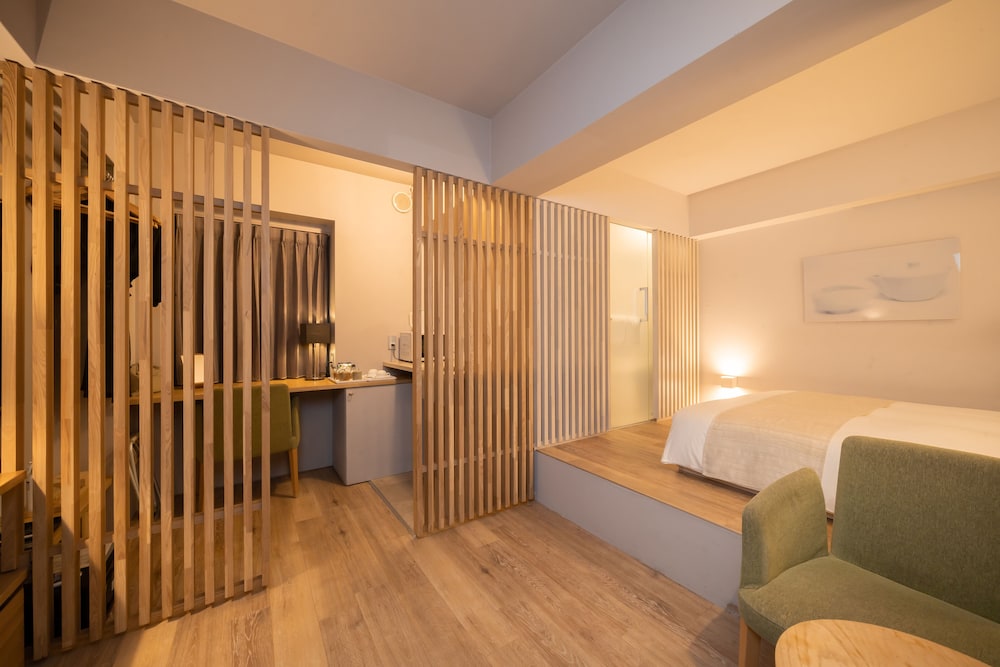Deluxe Double Designer Room, Non Smoking photo 1