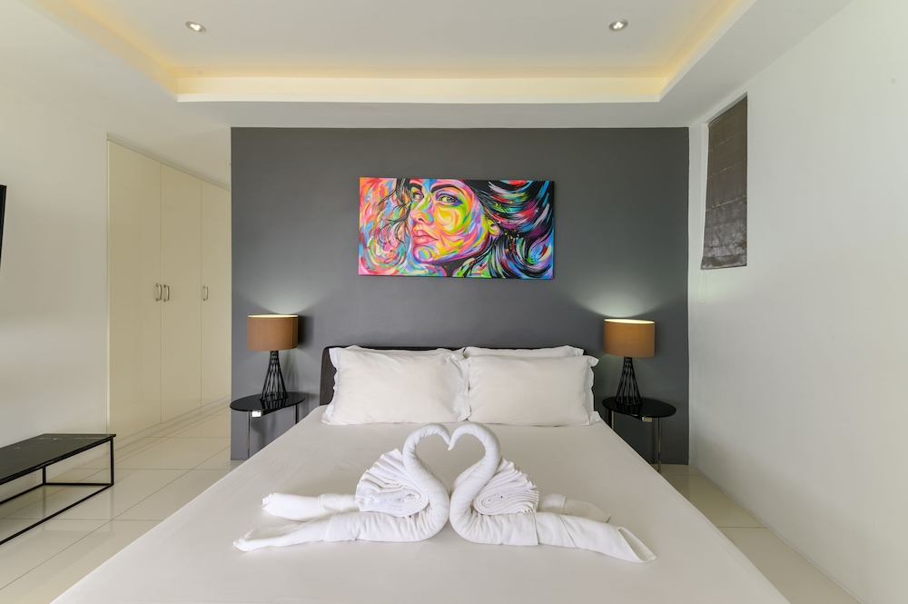 Deluxe Apartment, 2 Bedrooms, Sea View photo 3