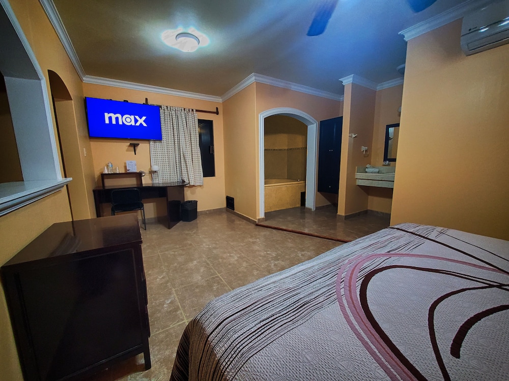 Executive Studio Suite, Tower photo 1
