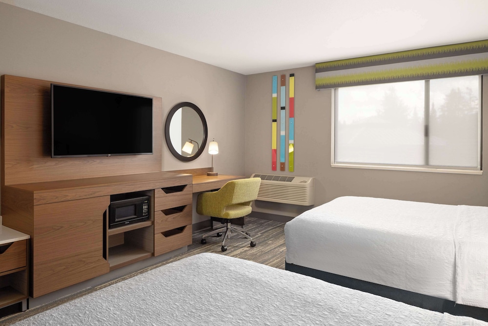 Room, 2 Queen Beds, Accessible, Non Smoking - Photo 1