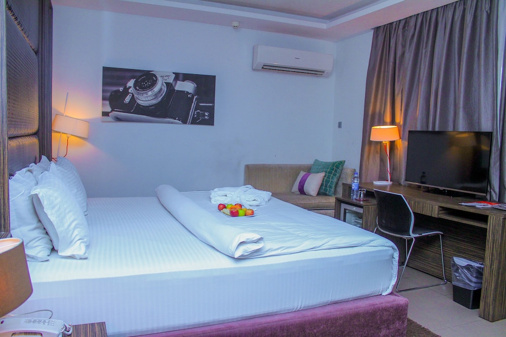 Executive Room, 1 King Bed photo 3