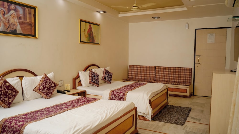 Four bed Super Deluxe