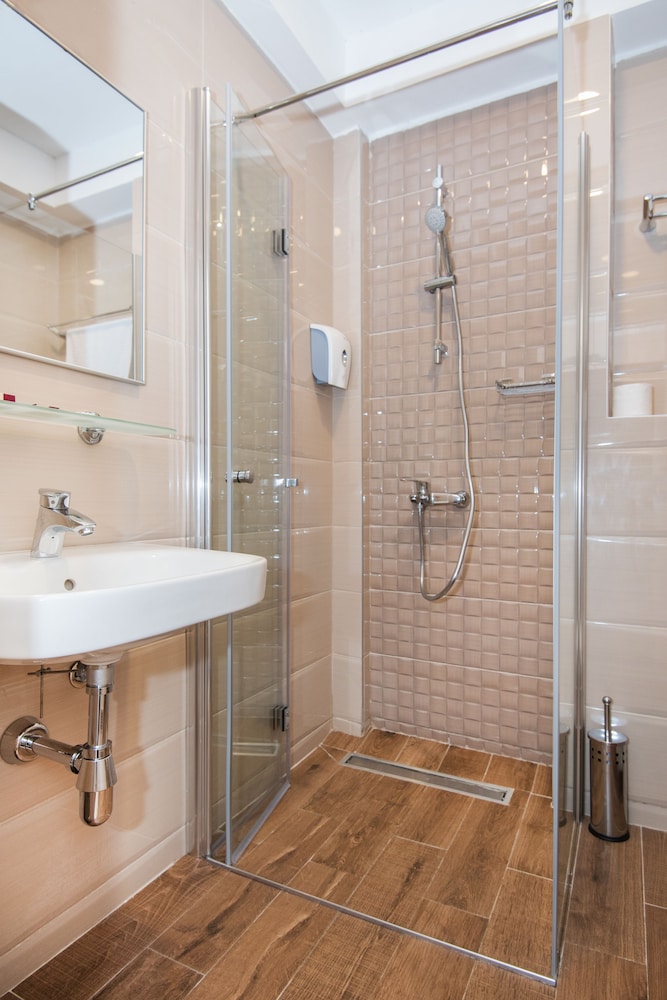 Premier Apartment, 1 Bedroom, Accessible, Terrace photo 3