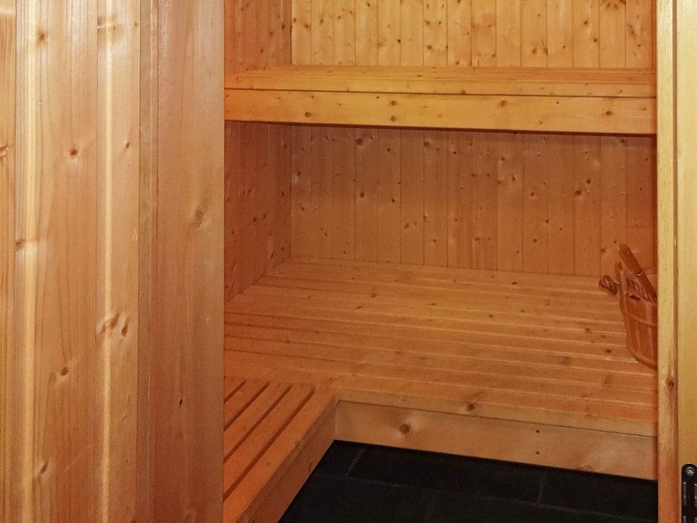 House photo 2