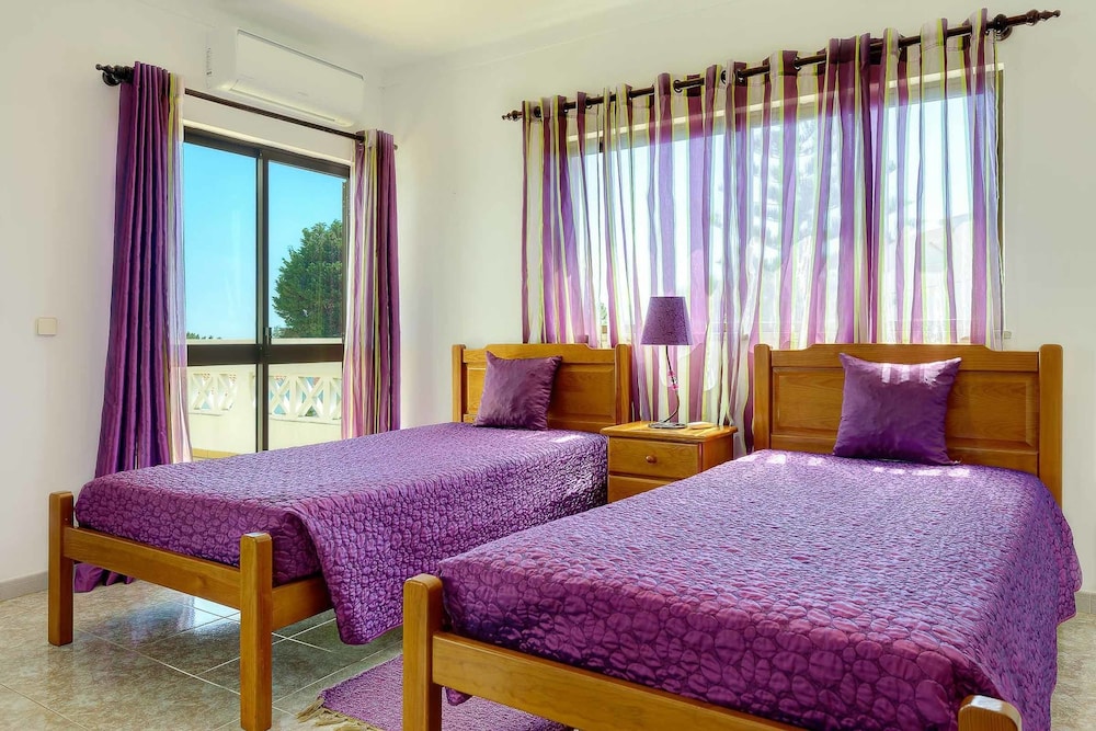 Villa (4 Bedrooms)