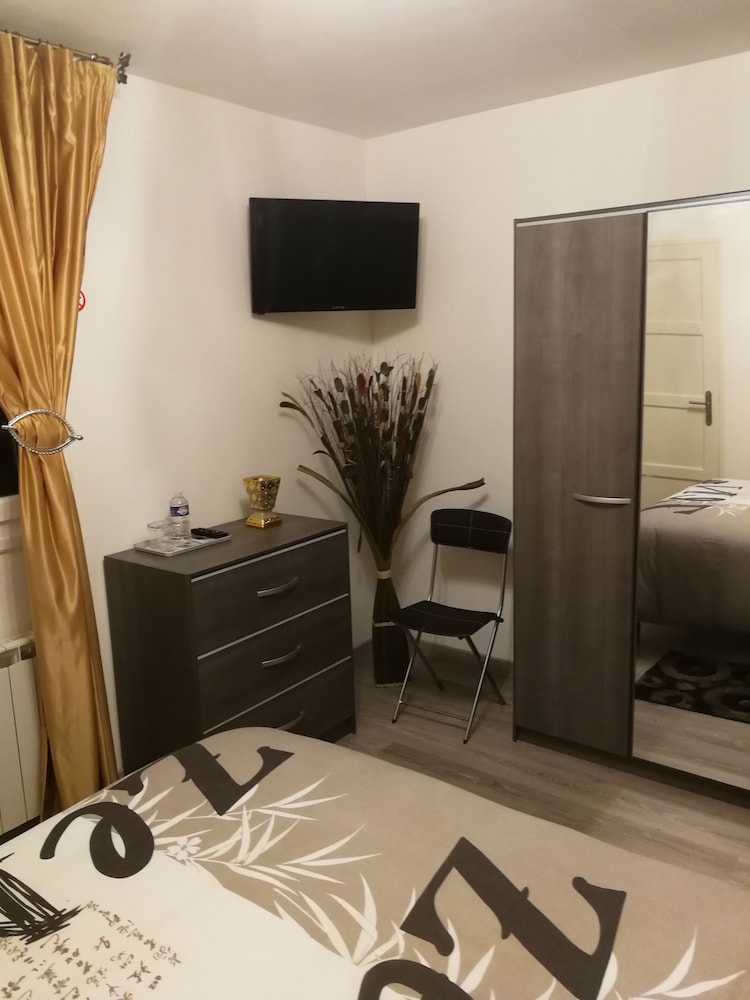 Double Room (Marron) photo 2