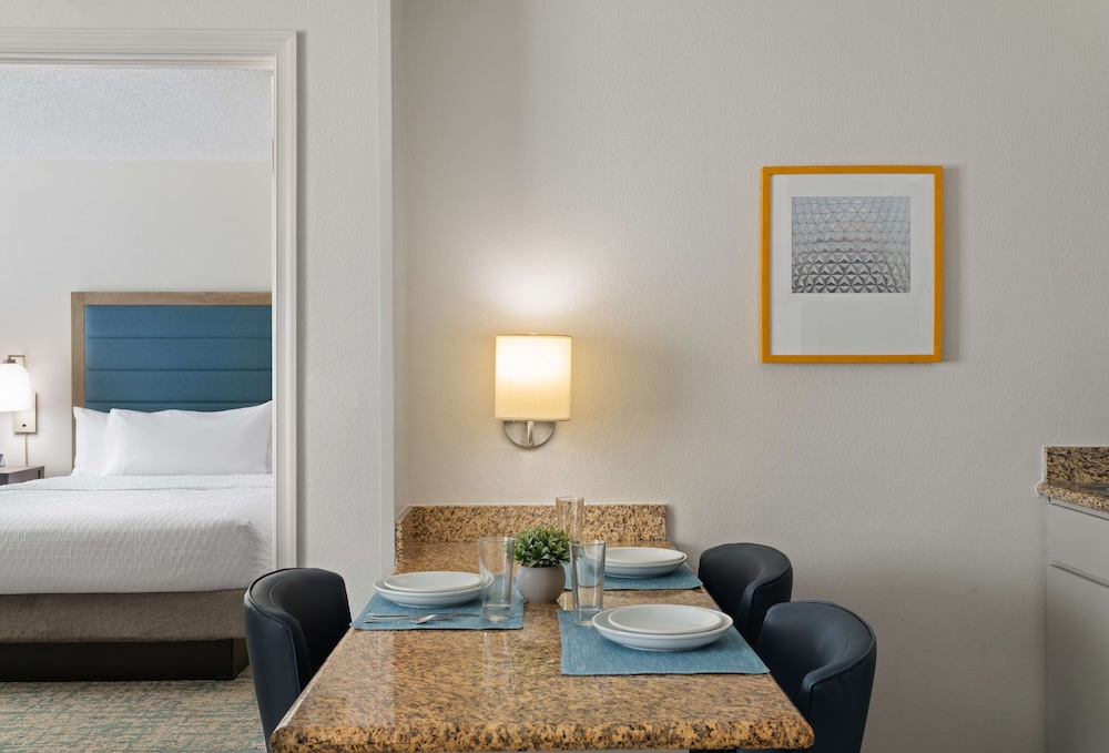 Suite, 1 Bedroom photo 3