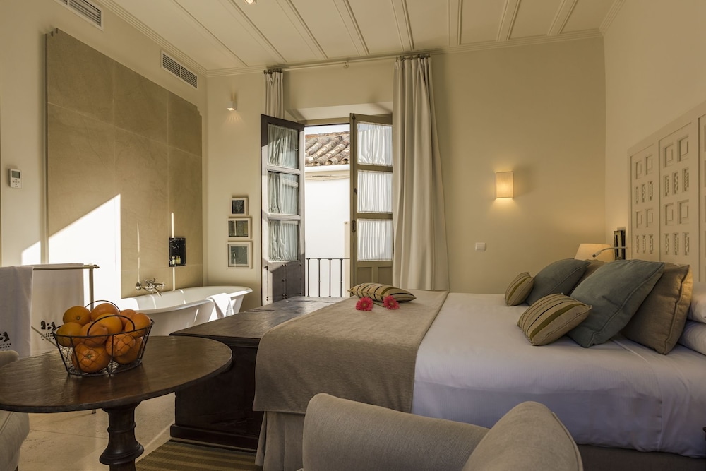 Family Triple Room - Photo 1