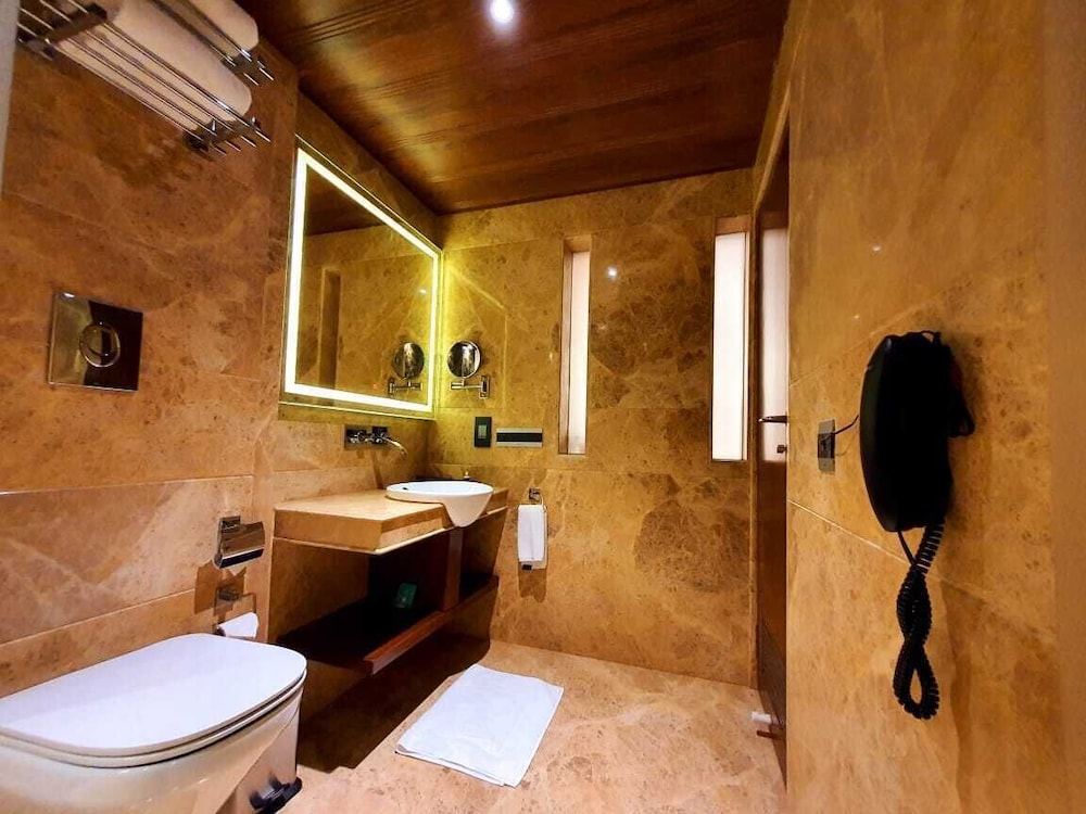 Deluxe Double Room - Photo 5