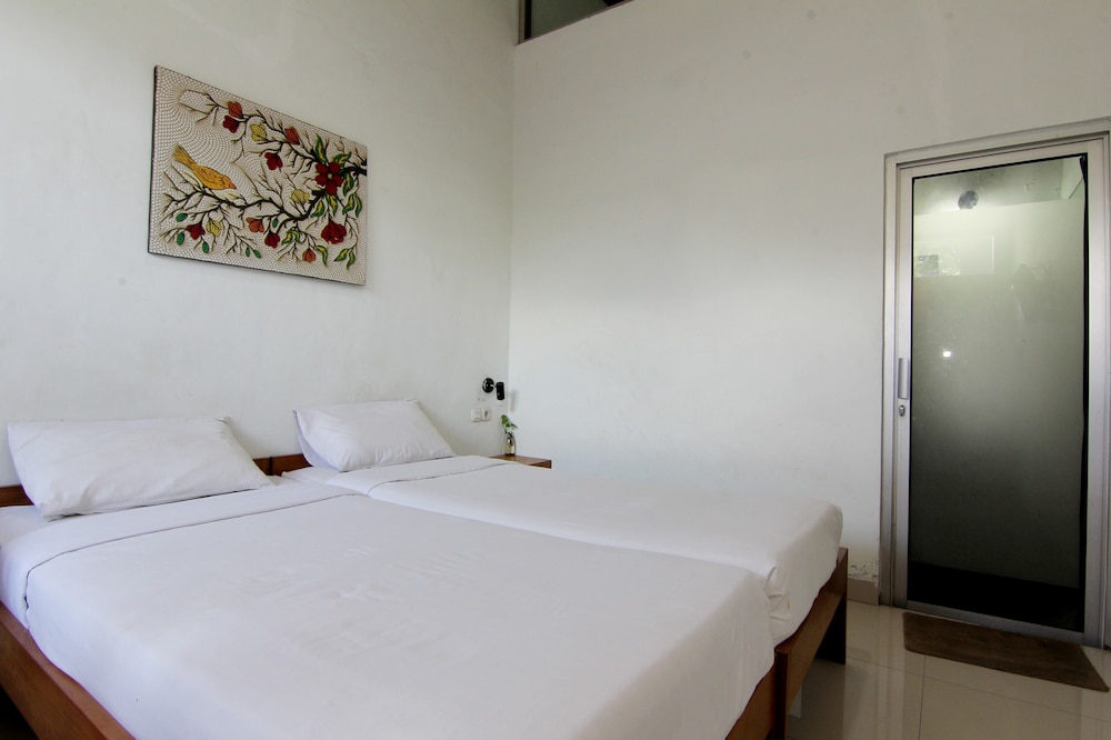 Standard Room - Photo 16