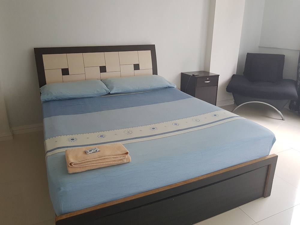 Deluxe Room with Private Kitchenette photo 1
