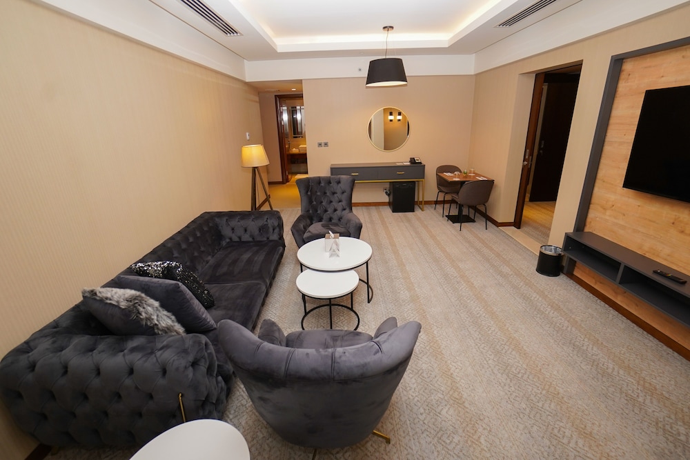 Grand Suite photo 2