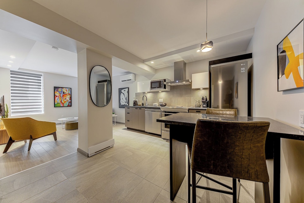 Apartment, 1 Queen Bed, Kitchen, Ground Floor (A03) photo 1