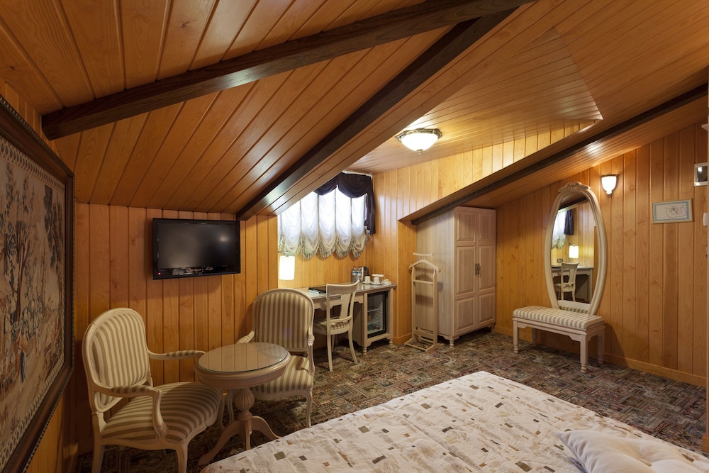 Superior Room with Turkish bath photo 1