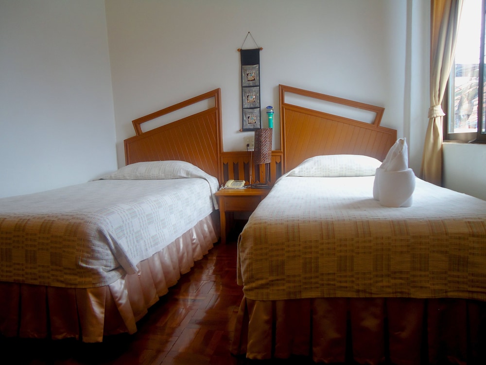 Standard Twin Room photo 3