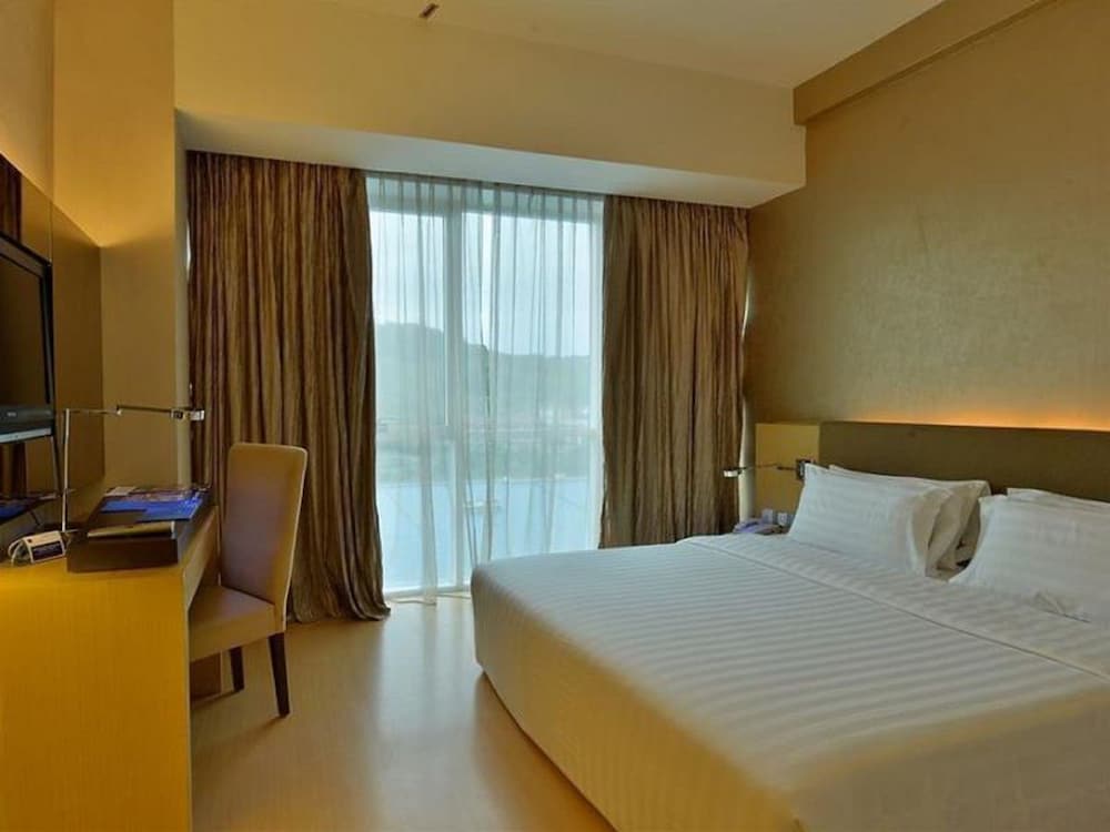 Superior King Room - Photo 1